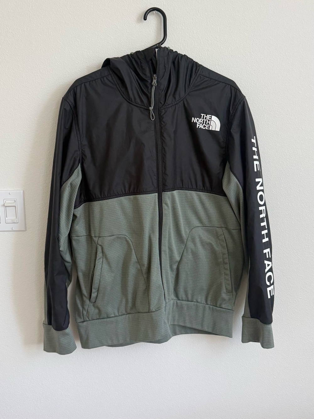 North Face Men’s jacket